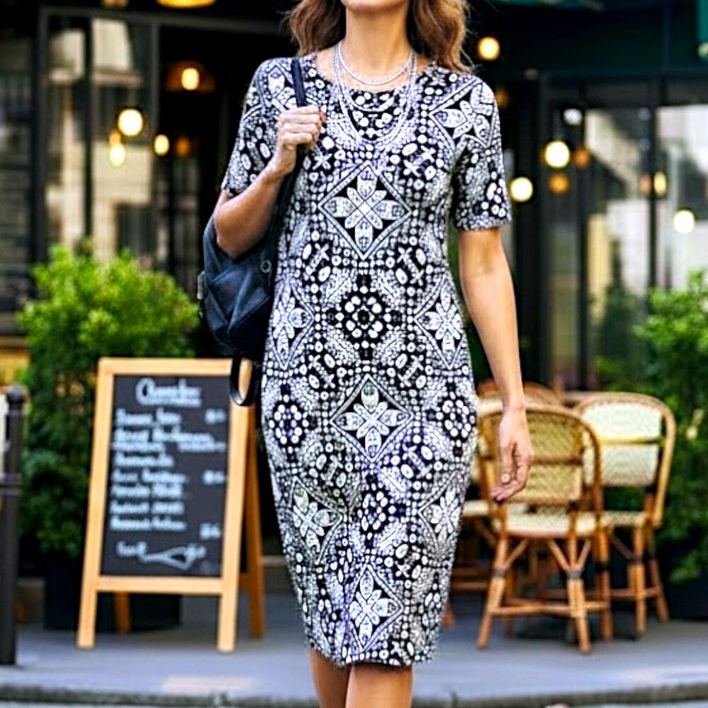 LuLaRoe Dress Women's Black White Medallion Pattern Short Sleeve -S‎